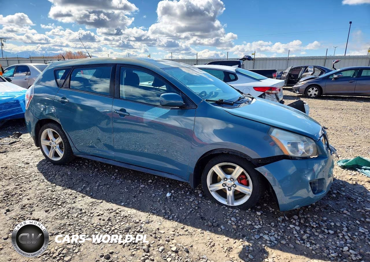 2009 Pontiac Vibe VIN:5Y2SP670X9Z457422 - 4