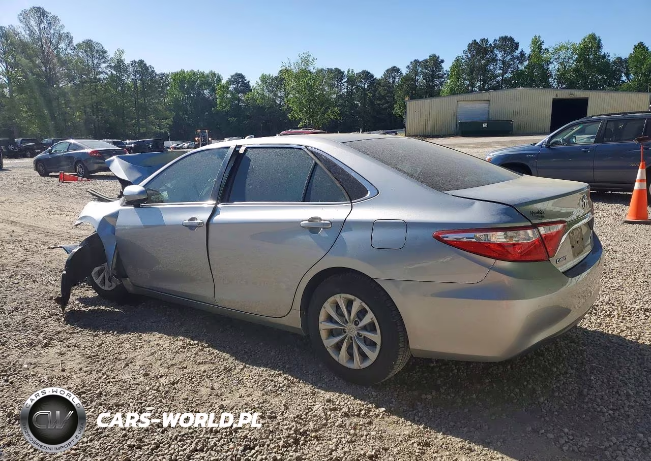 2015 Toyota Camry Le VIN:4T1BF1FK5FU928874 - 2