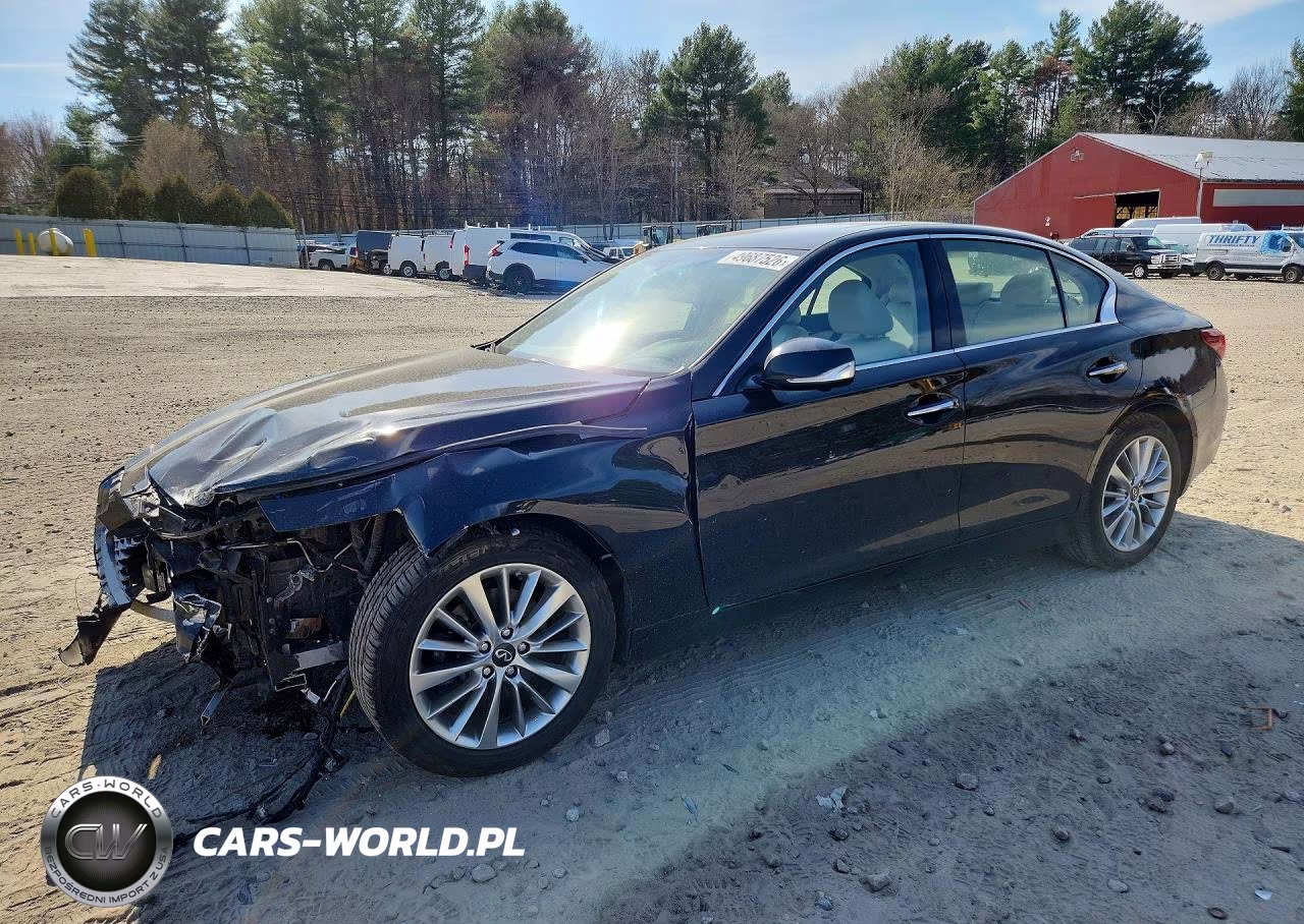 2021 Infiniti Q50 Luxe – zdjęcie 1 z 12