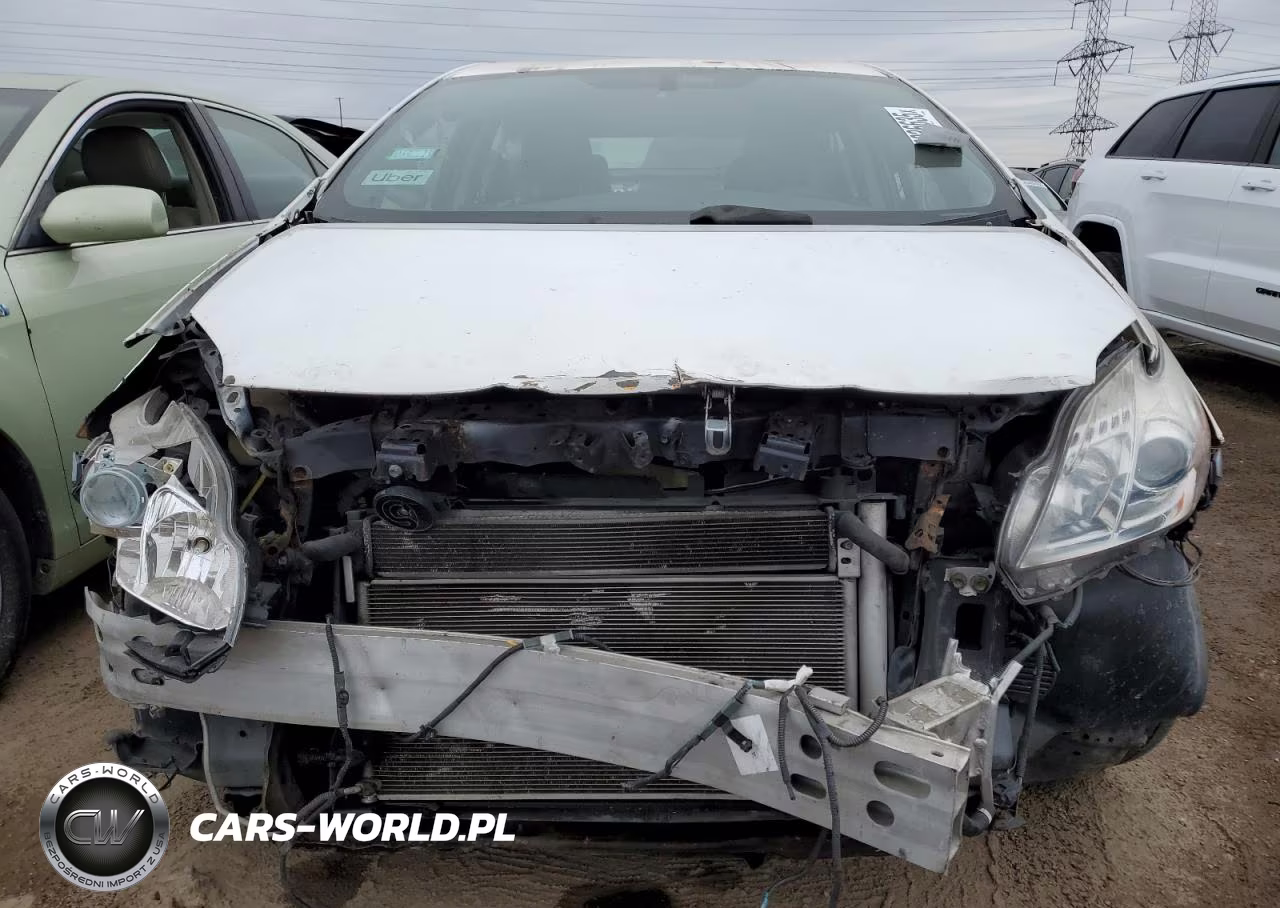 2013 Toyota Prius VIN:JTDKN3DU1D1630666 - 5