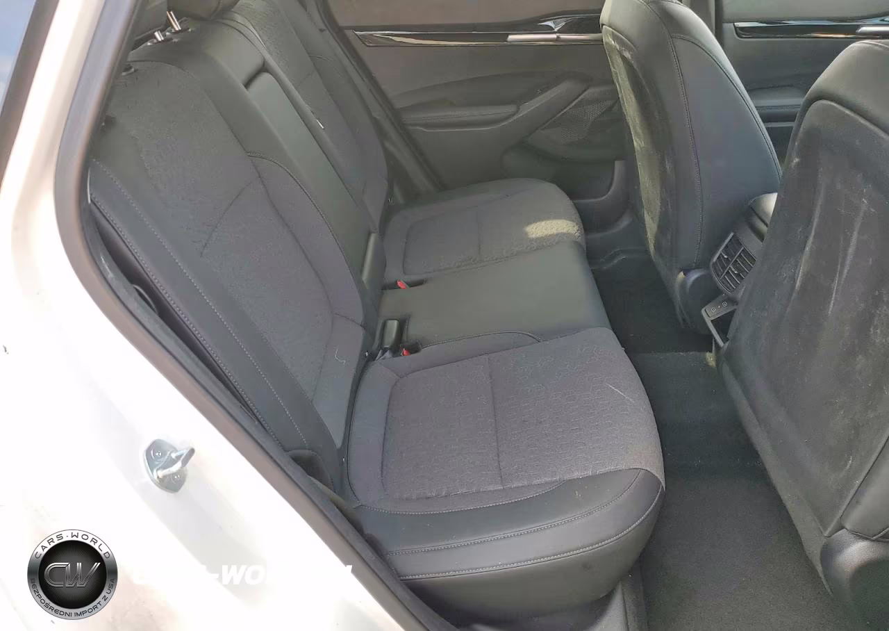 2024 Kia Seltos S VIN:KNDEUCAAXR7536879 - 11