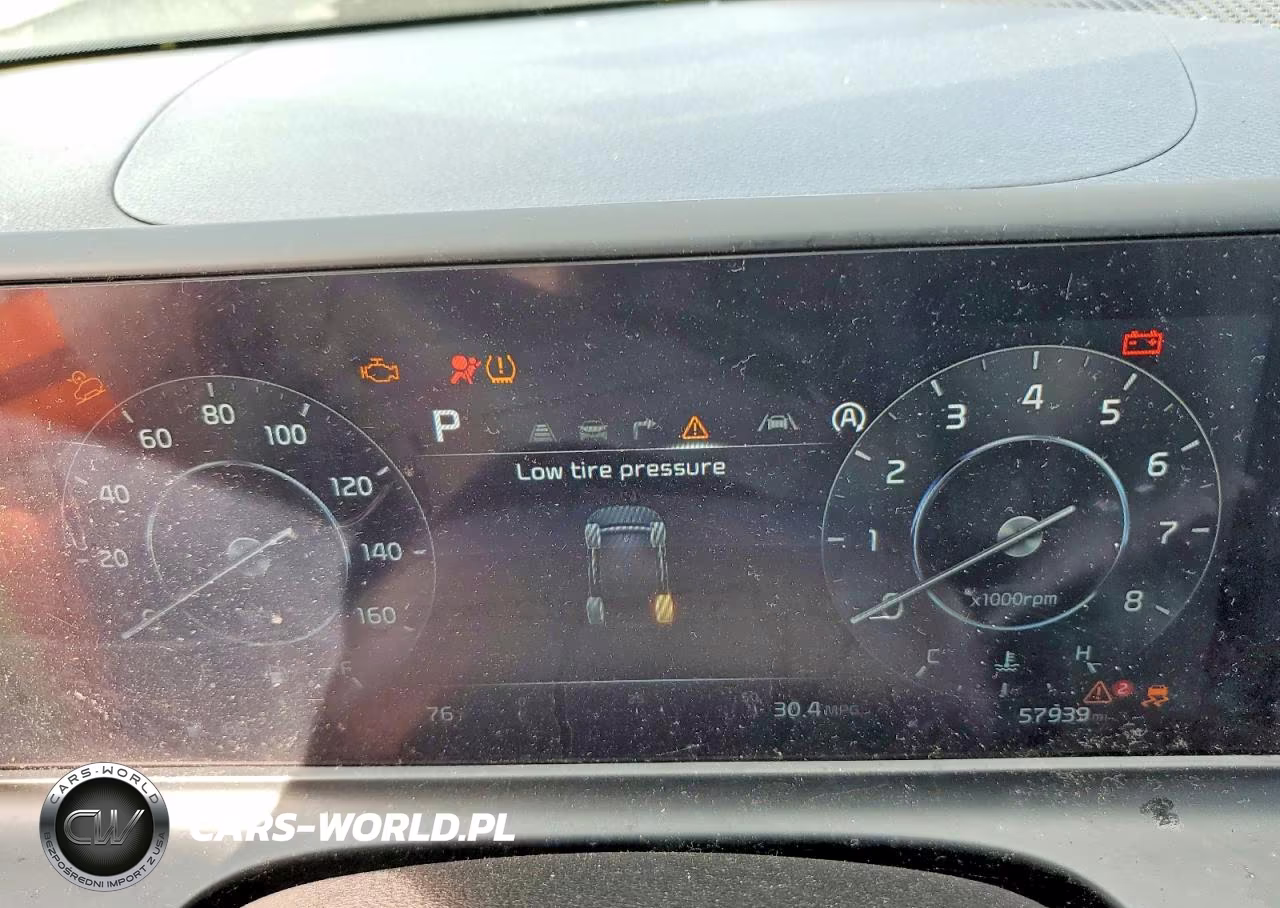 2024 Kia Seltos S VIN:KNDEUCAAXR7536879 - 9