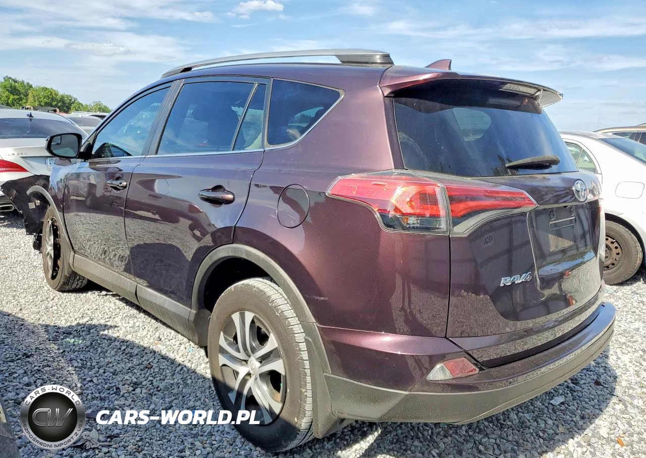 2018 Toyota Rav4 Le VIN:2T3ZFREV2JW416496 - 2