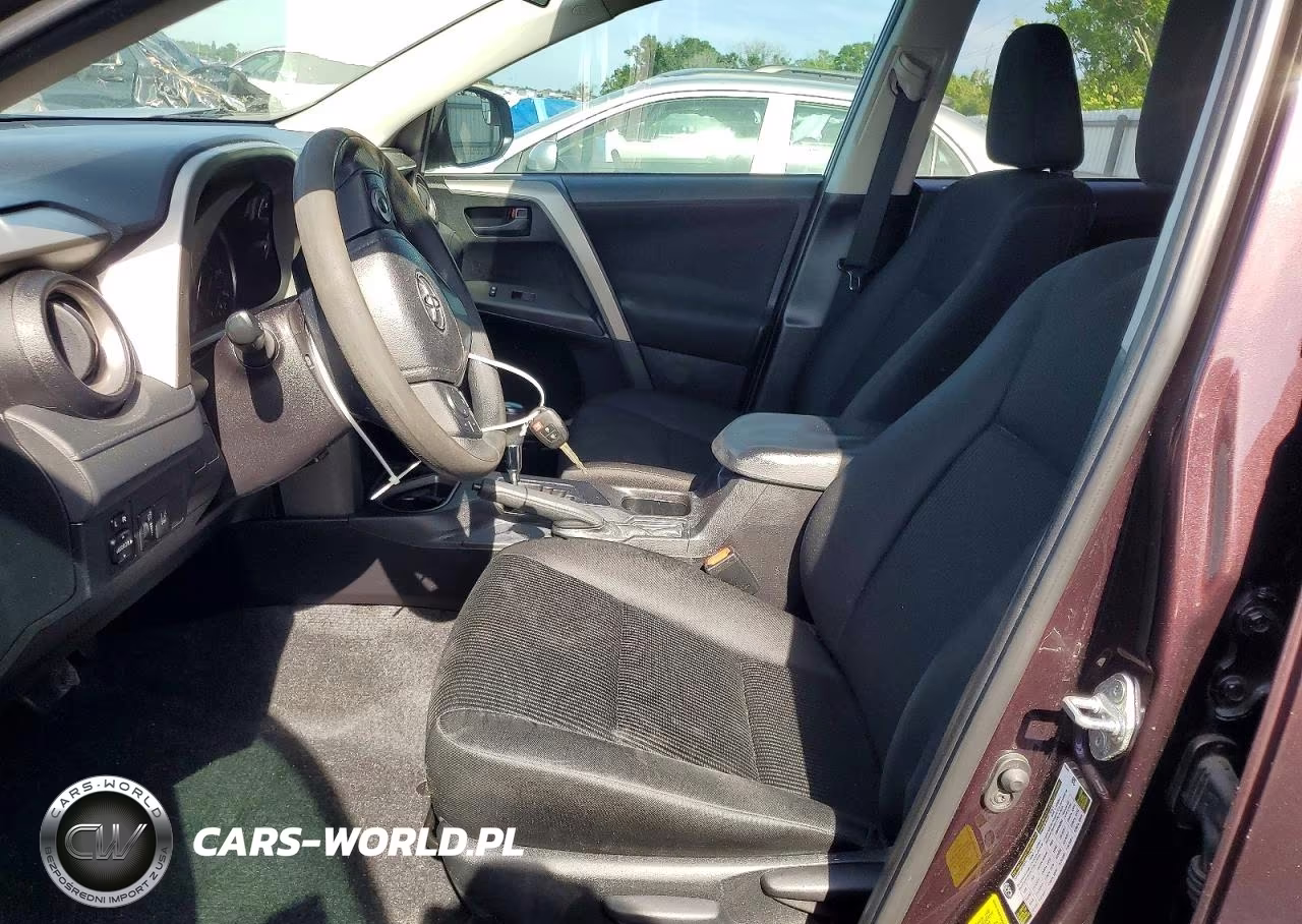2018 Toyota Rav4 Le VIN:2T3ZFREV2JW416496 - 7