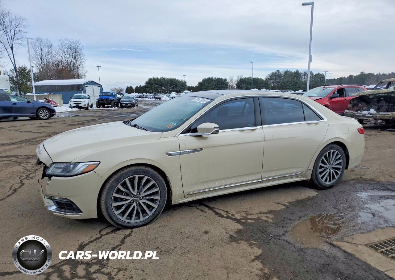 2018 Lincoln Continental Select