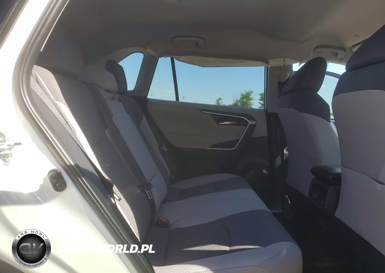 2025 Toyota Rav4 Xle VIN:2T3W1RFV2SC348929 - 11