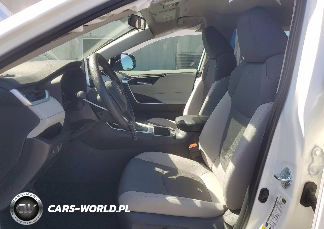 2025 Toyota Rav4 Xle VIN:2T3W1RFV2SC348929 - 7