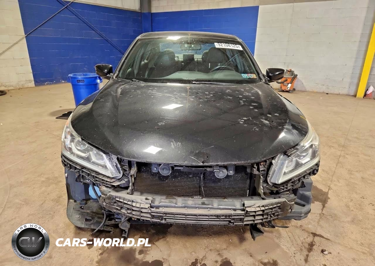 2016 Honda Accord Sport VIN:1HGCR2F59GA153970 - 5