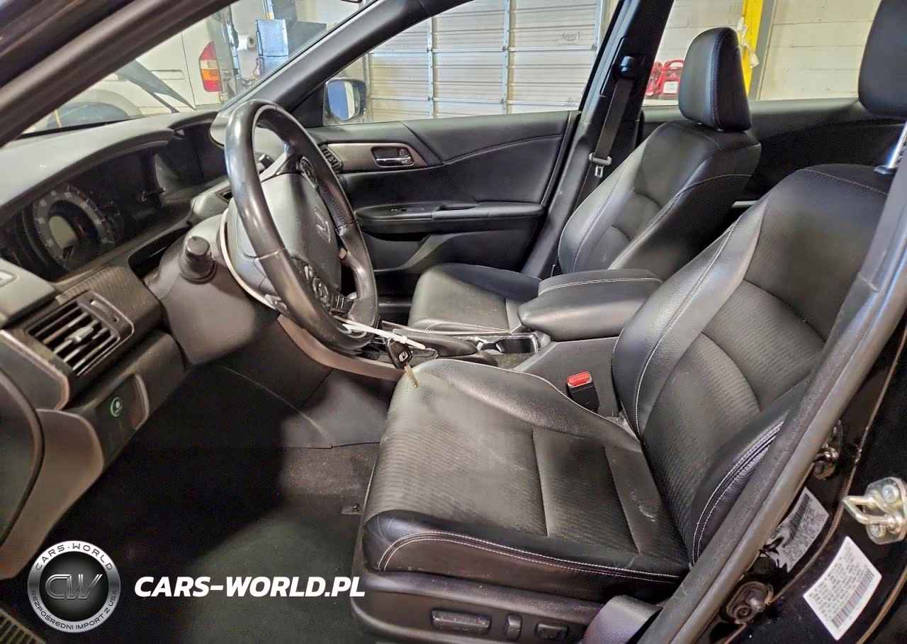 2016 Honda Accord Sport VIN:1HGCR2F59GA153970 - 7