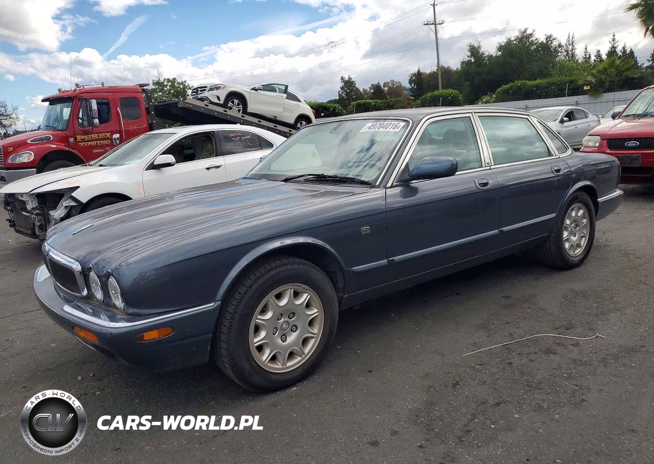 2001 Jaguar Xj8