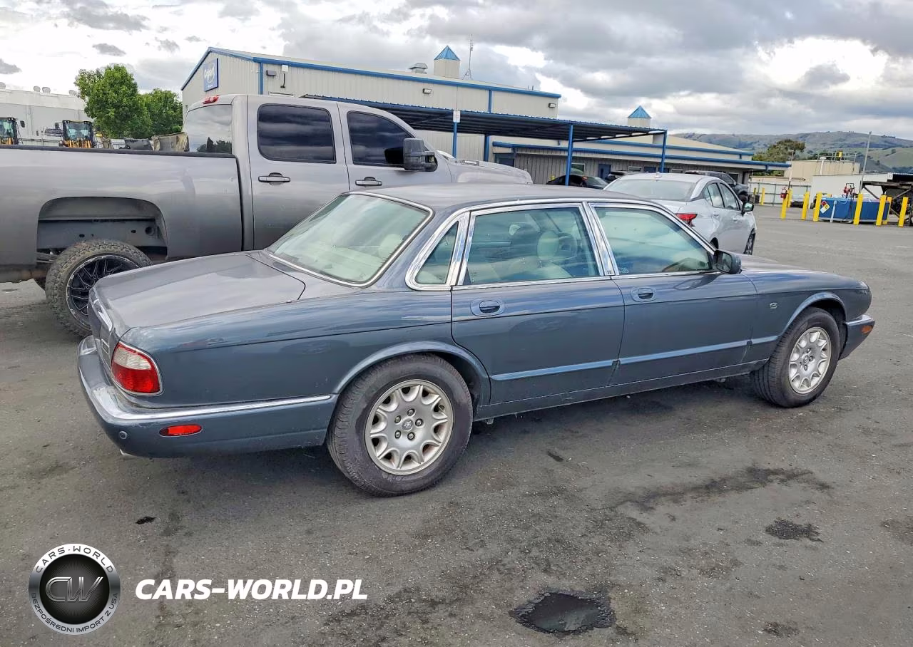 2001 Jaguar Xj8 VIN:SAJDA14C01LF36668 - 3