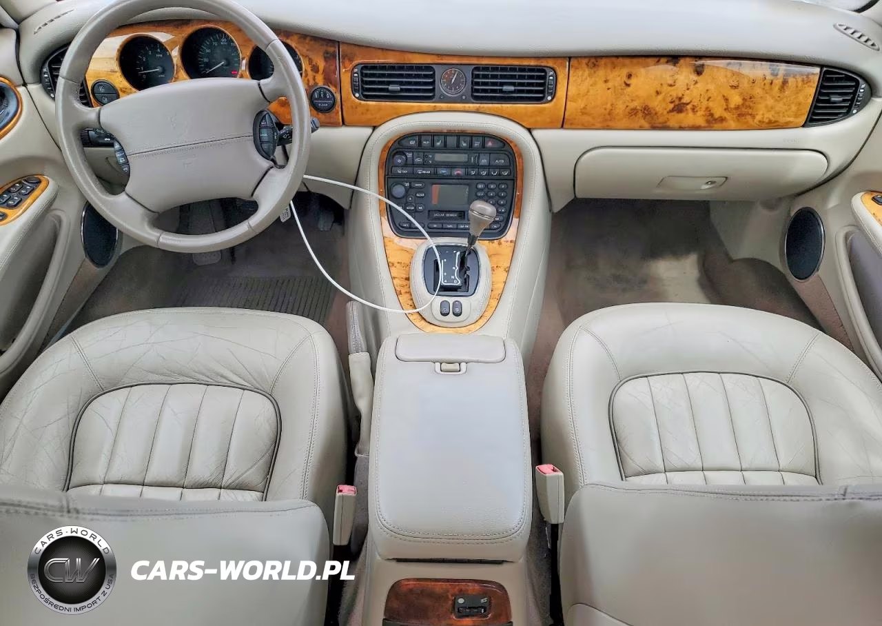 2001 Jaguar Xj8 VIN:SAJDA14C01LF36668 - 8