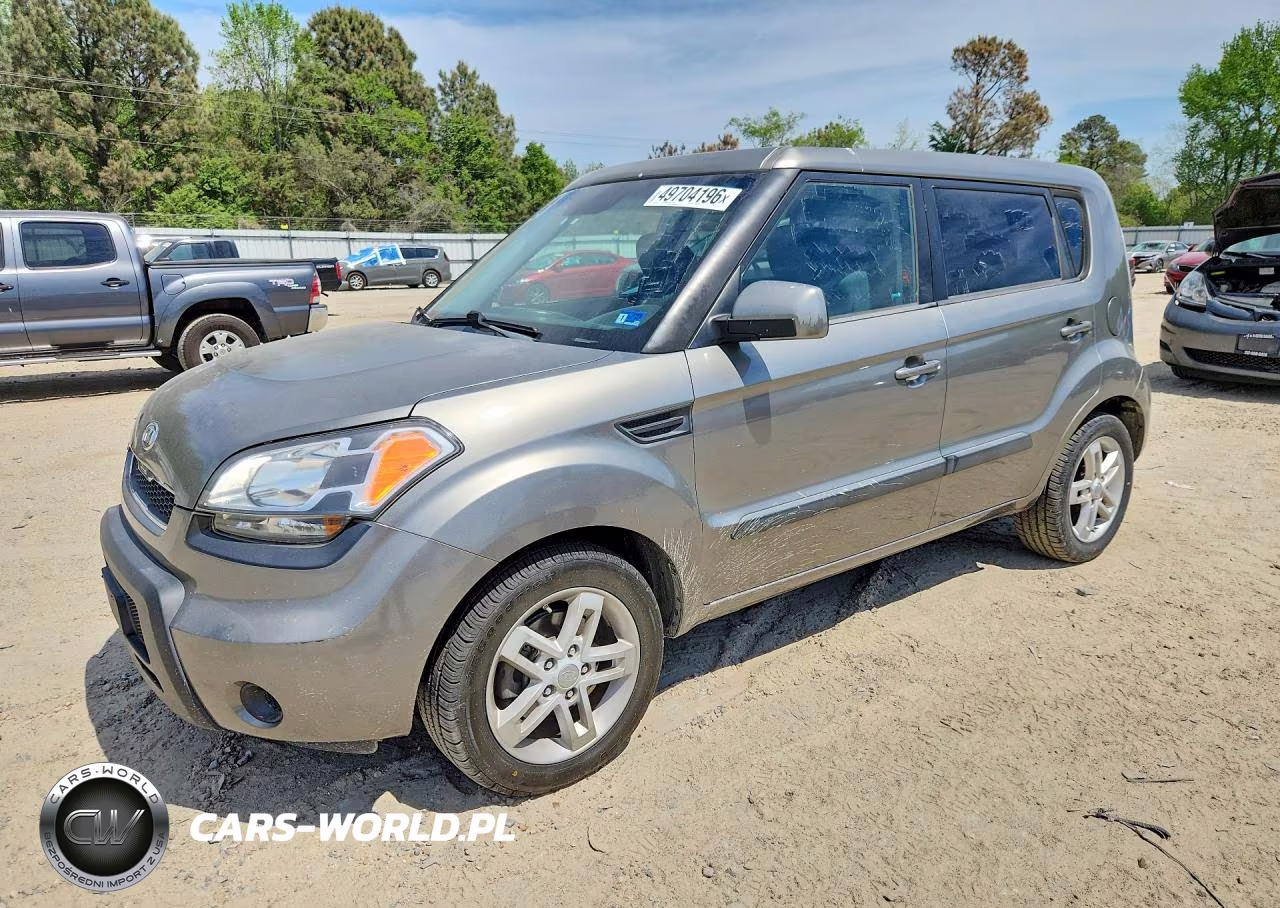 2011 Kia Soul +