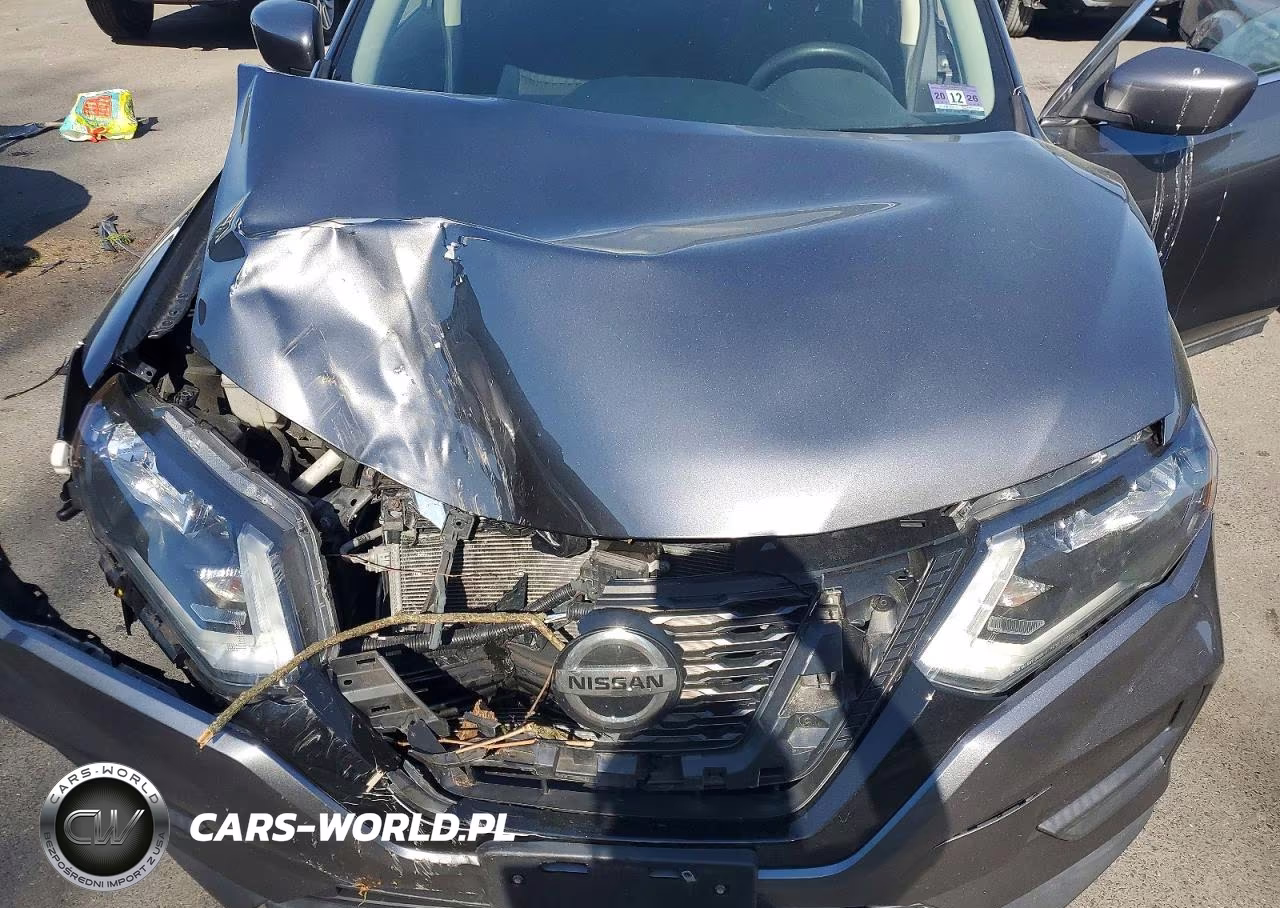 2019 Nissan Rogue S VIN:5N1AT2MV7KC826967 - 11