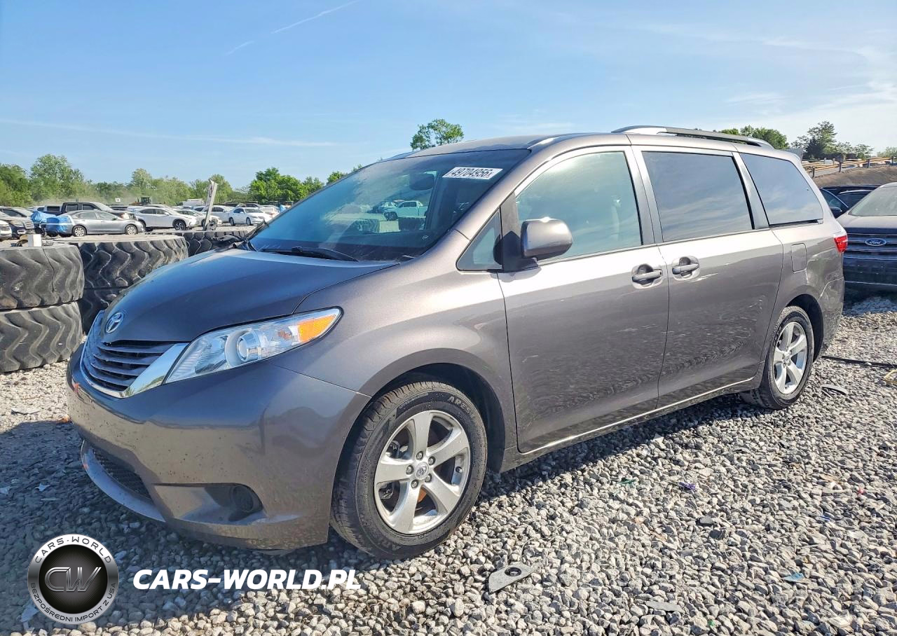 2016 Toyota Sienna Le