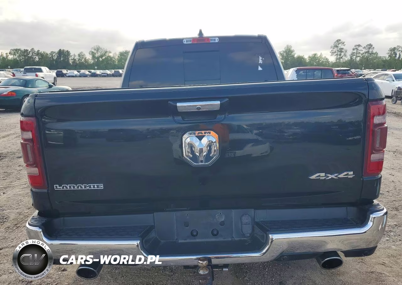 2020 Ram 1500 Laramie VIN:1C6SRFJM8LN201694 - 6
