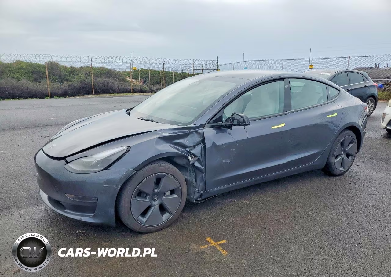 2023 Tesla Model 3 – zdjęcie 1 z 12