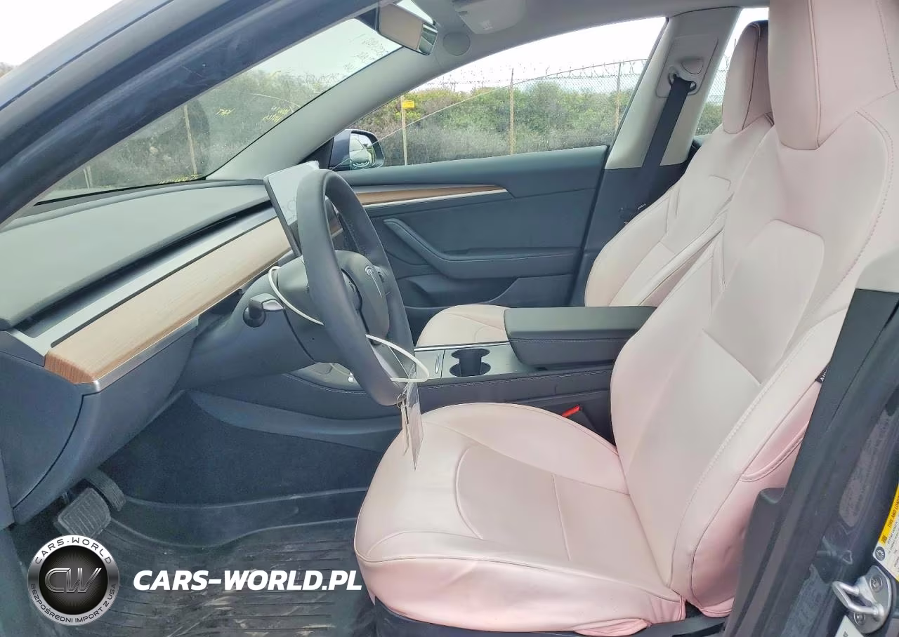 2023 Tesla Model 3 VIN:5YJ3E1EA9PF699730 - 7