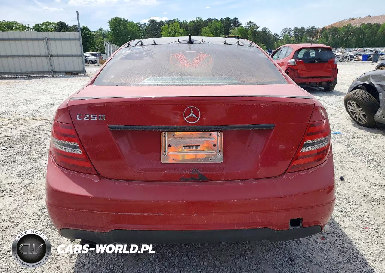 2015 Mercedes-Benz C 250 VIN:WDDGJ4HB5FG384338 - 6