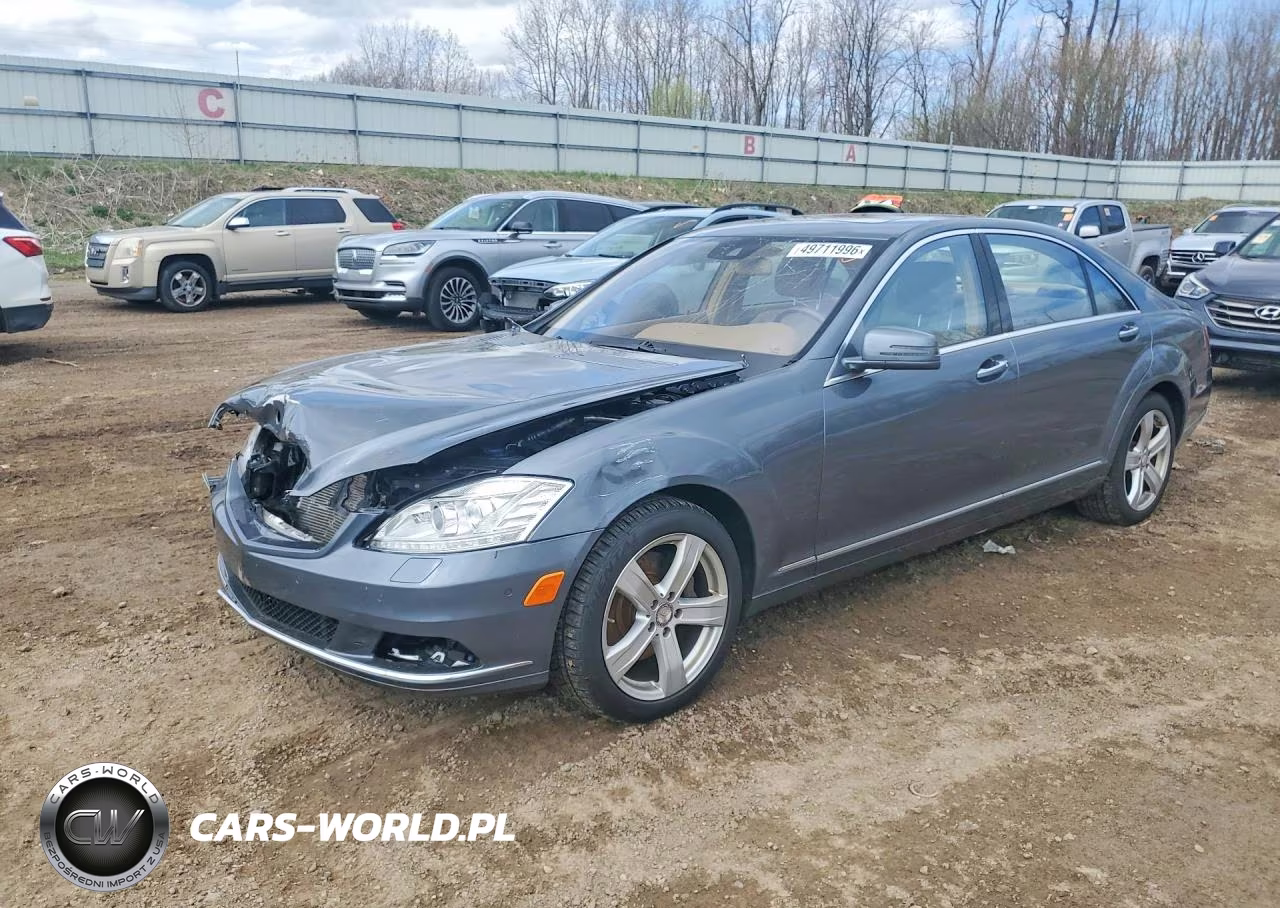 2011 Mercedes-Benz S 550