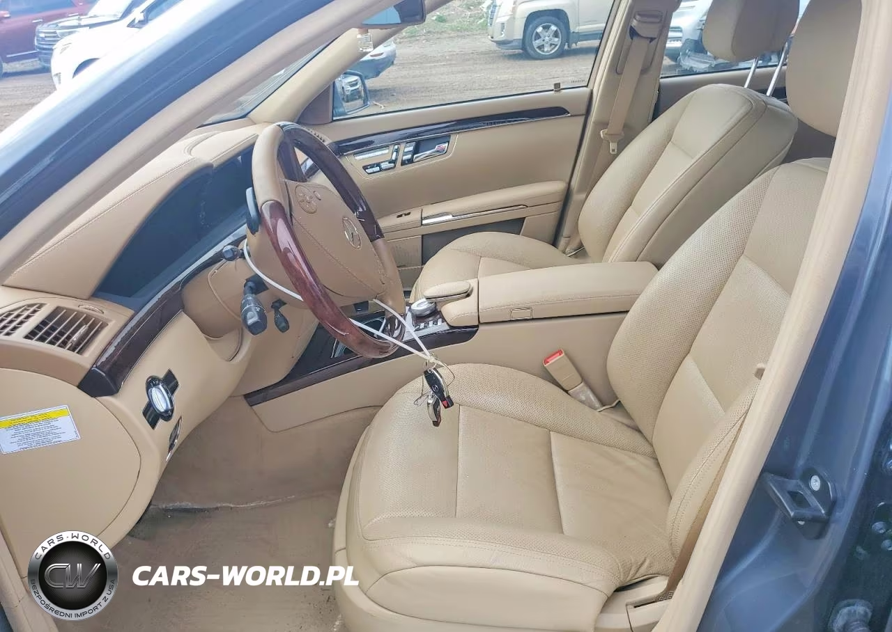 2011 Mercedes-Benz S 550 VIN:WDDNG7BB9BA368186 - 7