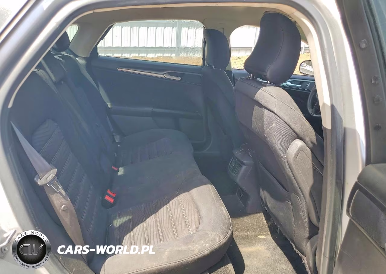 2016 Ford Fusion Se VIN:1FA6P0H7XG5105266 - 10