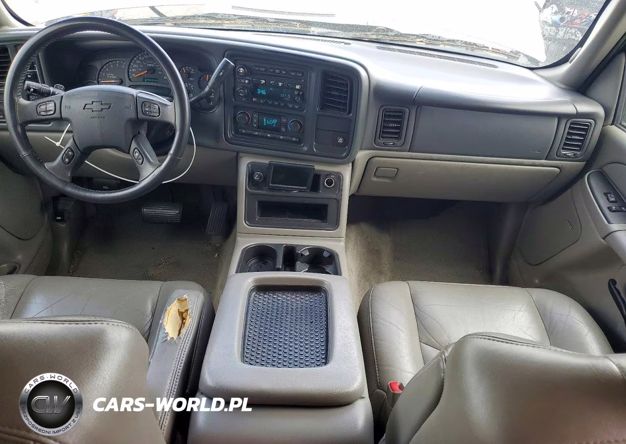 2005 Chevrolet Tahoe K1500 VIN:1GNEK13T65J243560 - 8