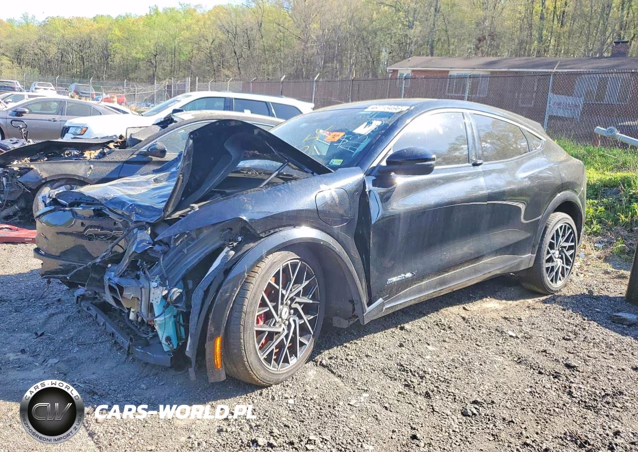 2022 Ford Mustang Mach-E Gt