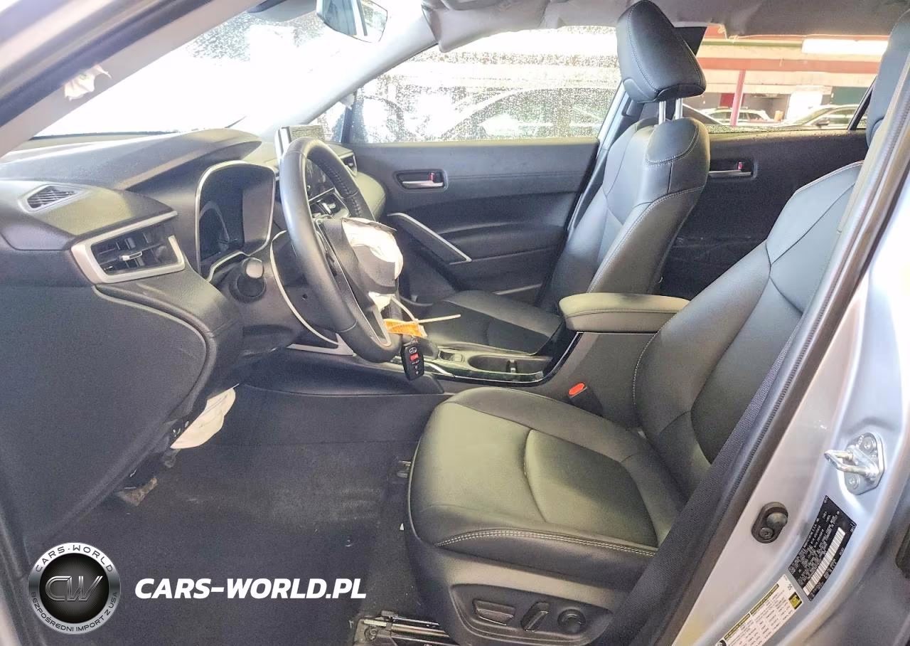 2024 Toyota Corolla Cross Xle VIN:7MUDAABG2RV116122 - 7