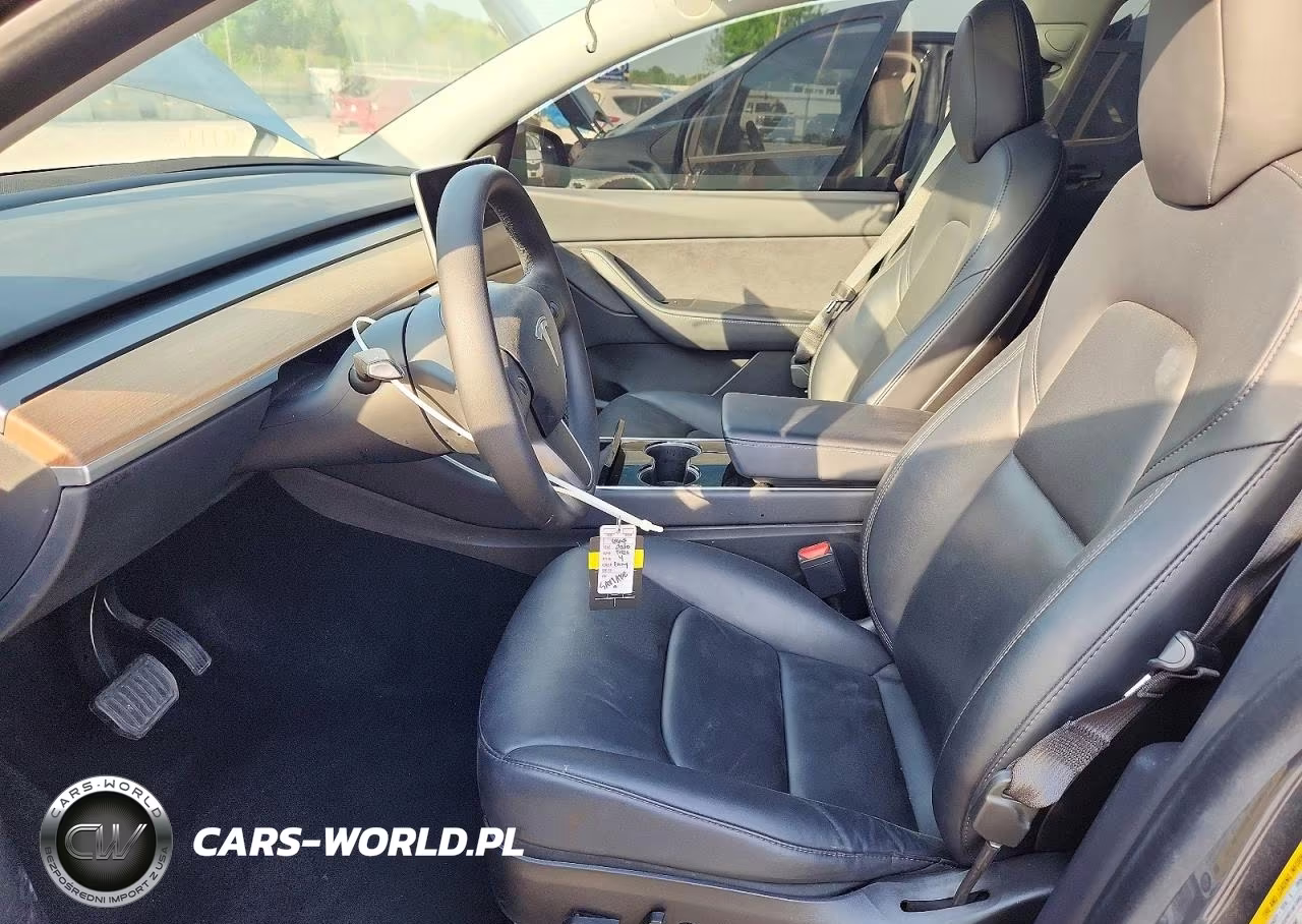 2020 Tesla Model Y VIN:5YJYGDEE3LF012627 - 7