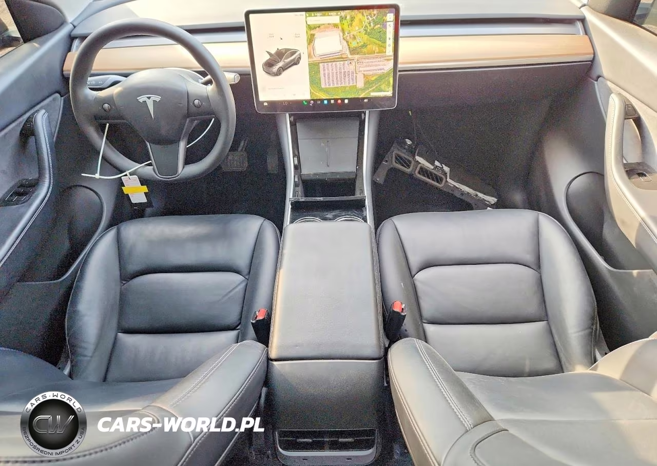 2020 Tesla Model Y VIN:5YJYGDEE3LF012627 - 8