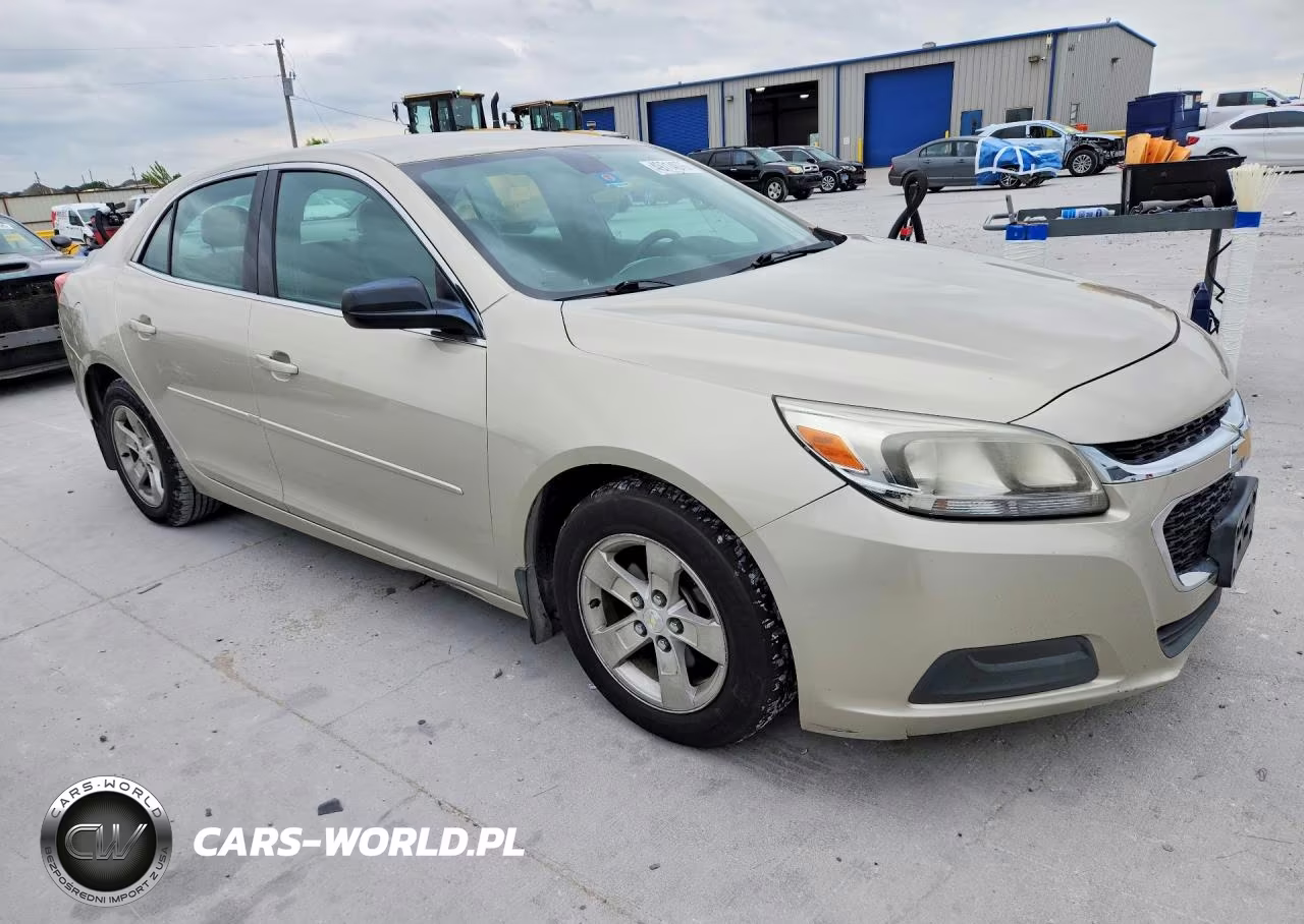 2014 Chevrolet Malibu Ls VIN:1G11B5SL6EF108008 - 4