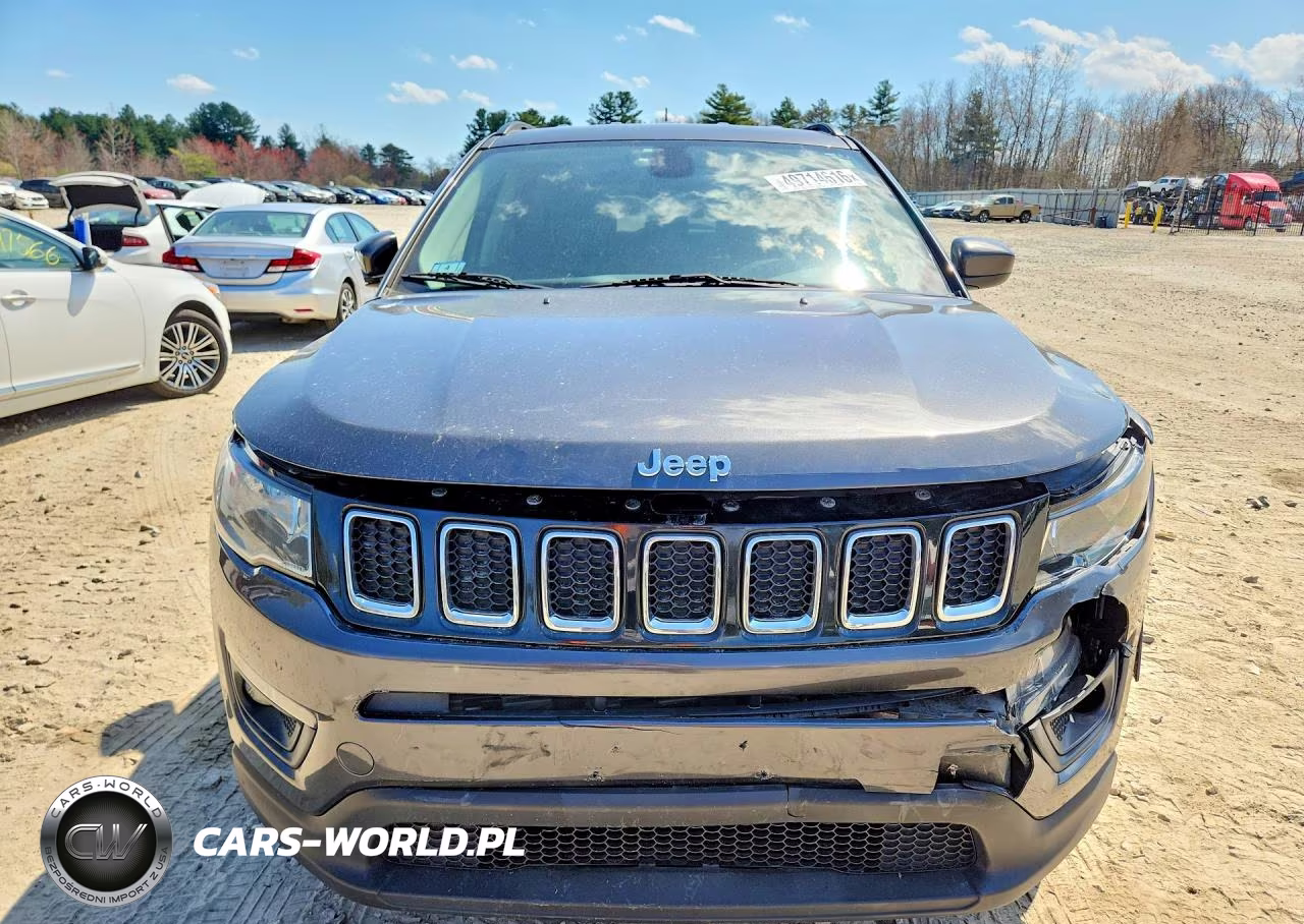2017 Jeep Compass Latitude VIN:3C4NJDBB1HT674570 - 5