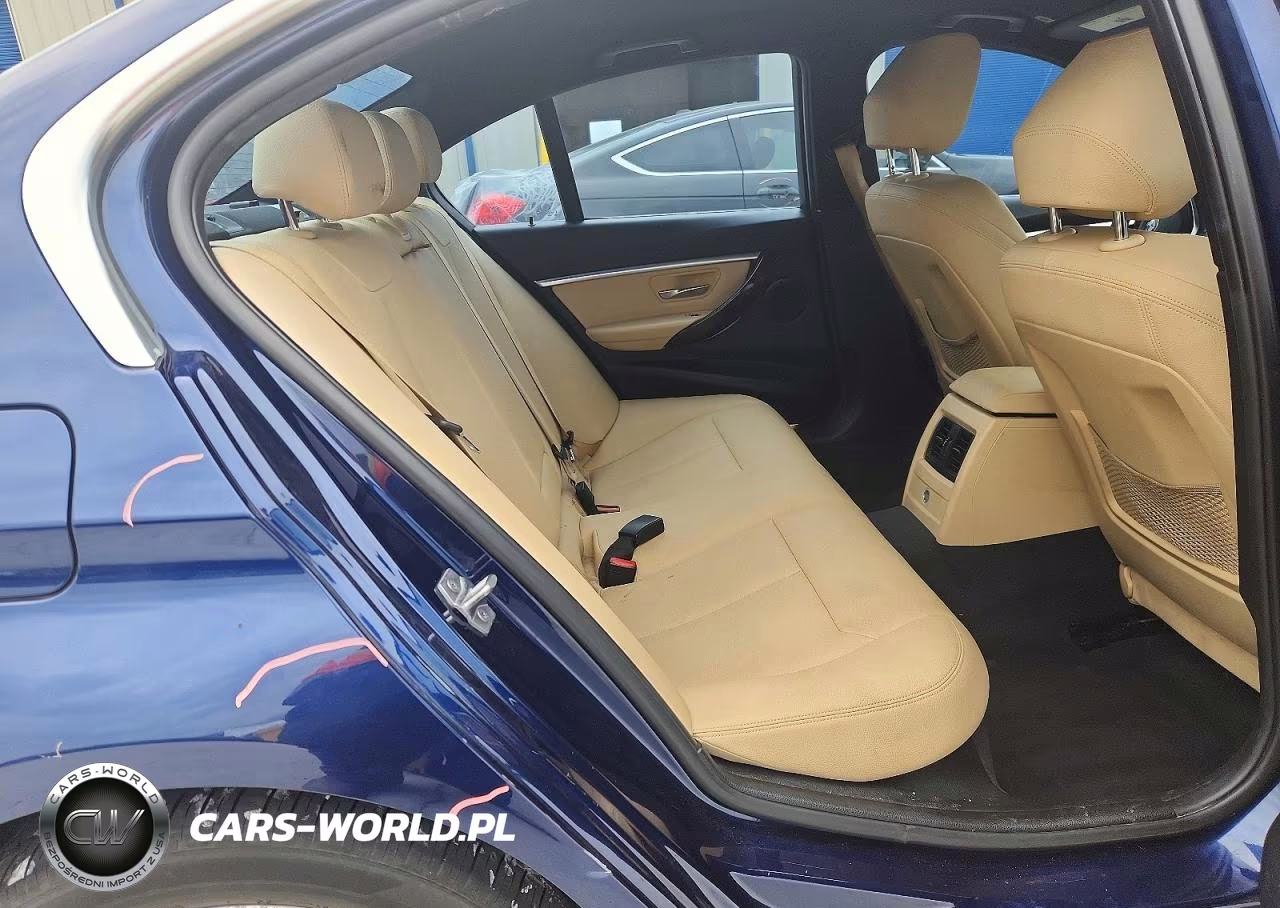 2018 BMW 330 I VIN:WBA8B9G58JNU57949 - 10