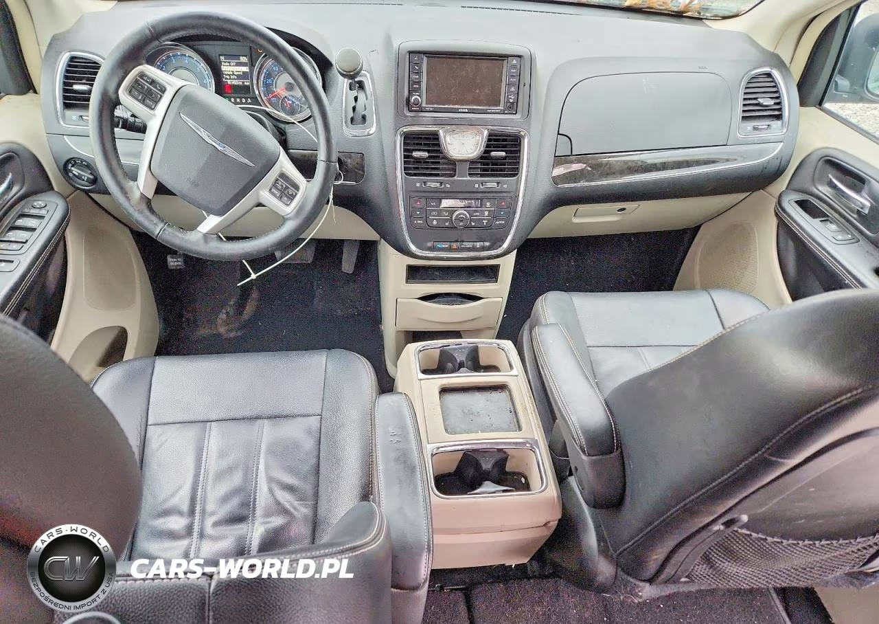 2015 Chrysler Town & Country Touring VIN:2C4RC1BG6FR664607 - 8