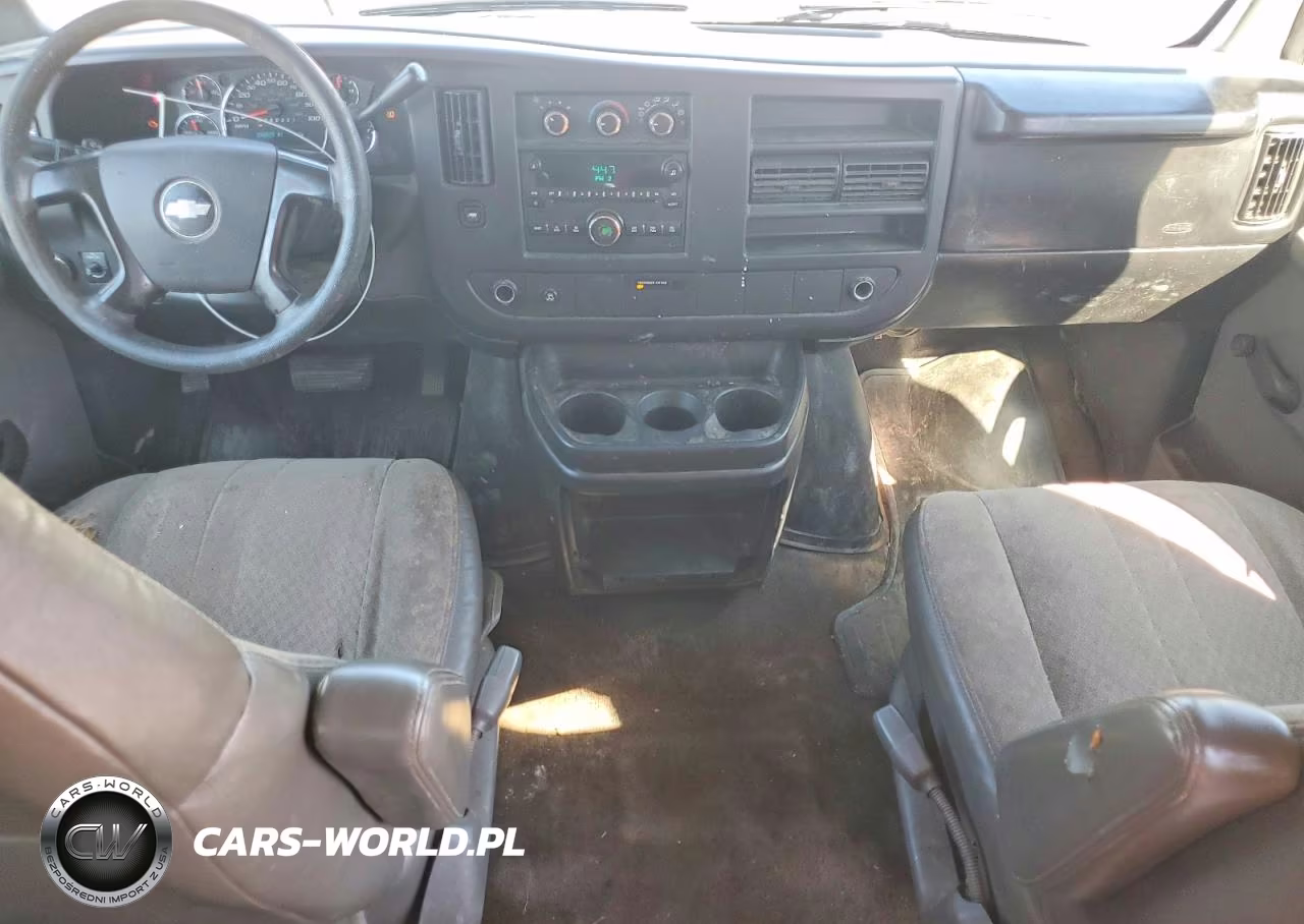 2009 Chevrolet Express G1500 VIN:1GNFG154091161616 - 8