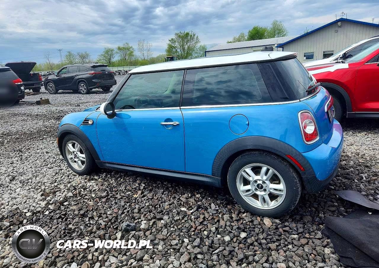 2013 Mini Cooper VIN:WMWSU3C58DT685288 - 2