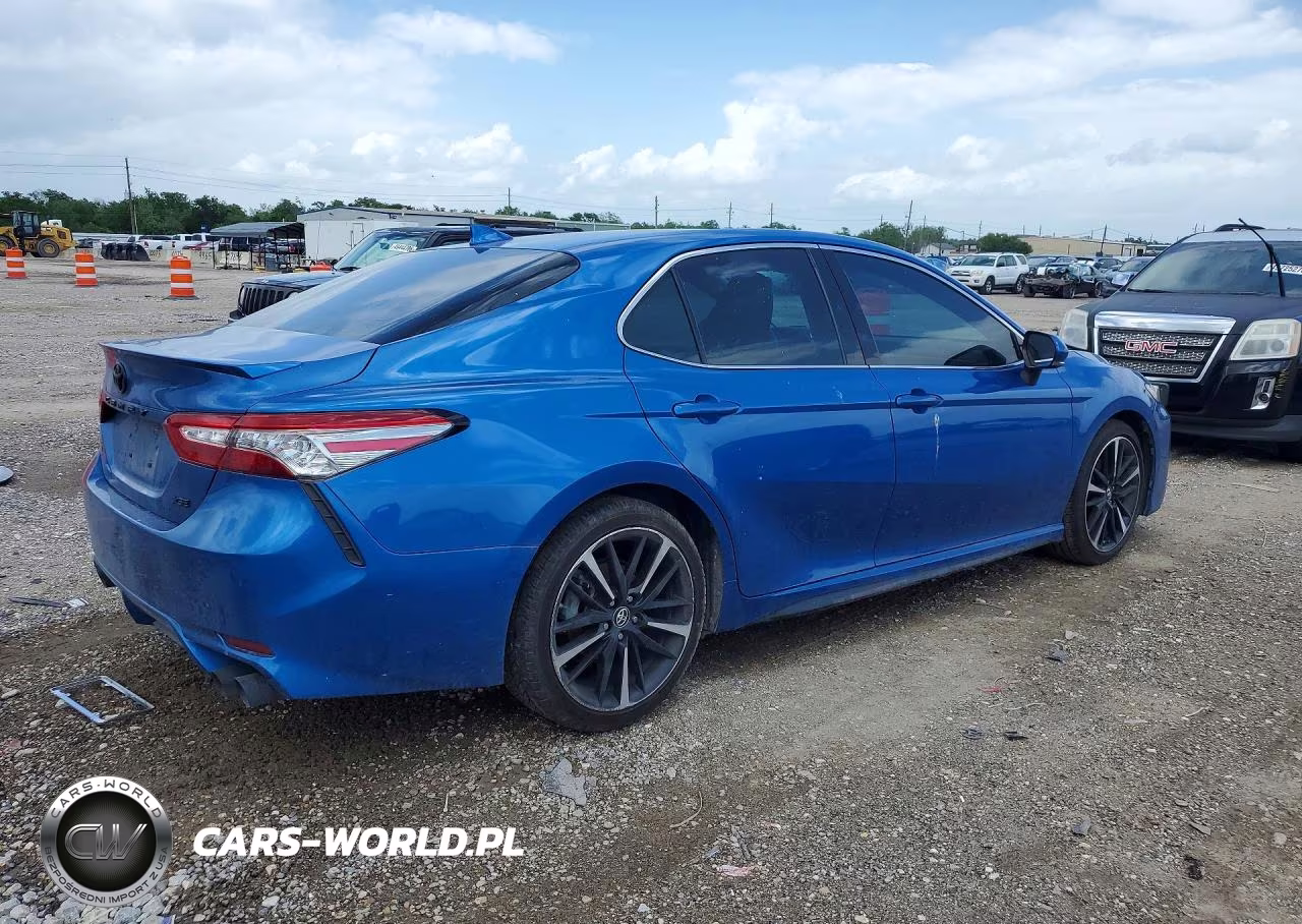 2019 Toyota Camry Xse VIN:4T1B61HK7KU292725 - 3