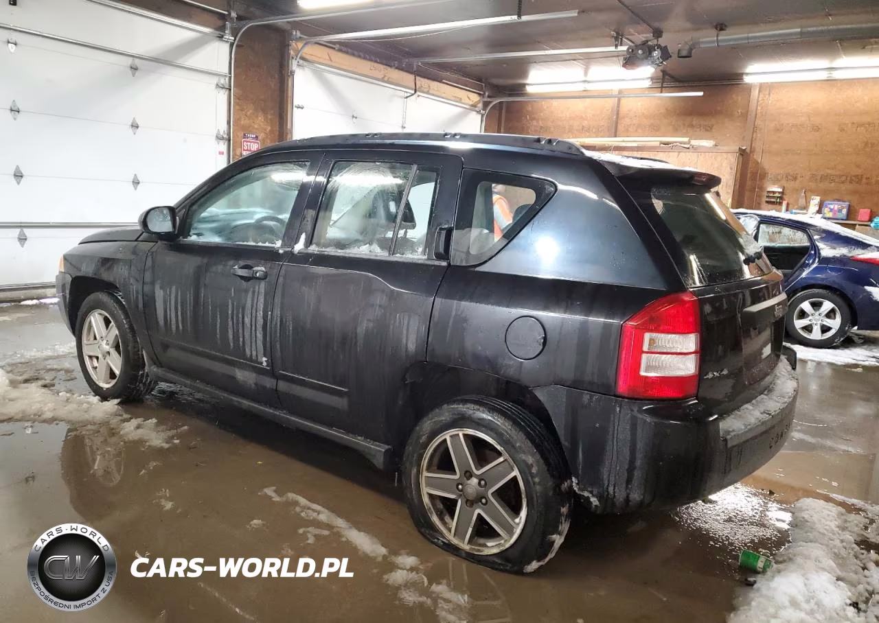 JEEP COMPASS SP VIN:1J4FF47B49D219695 - 2