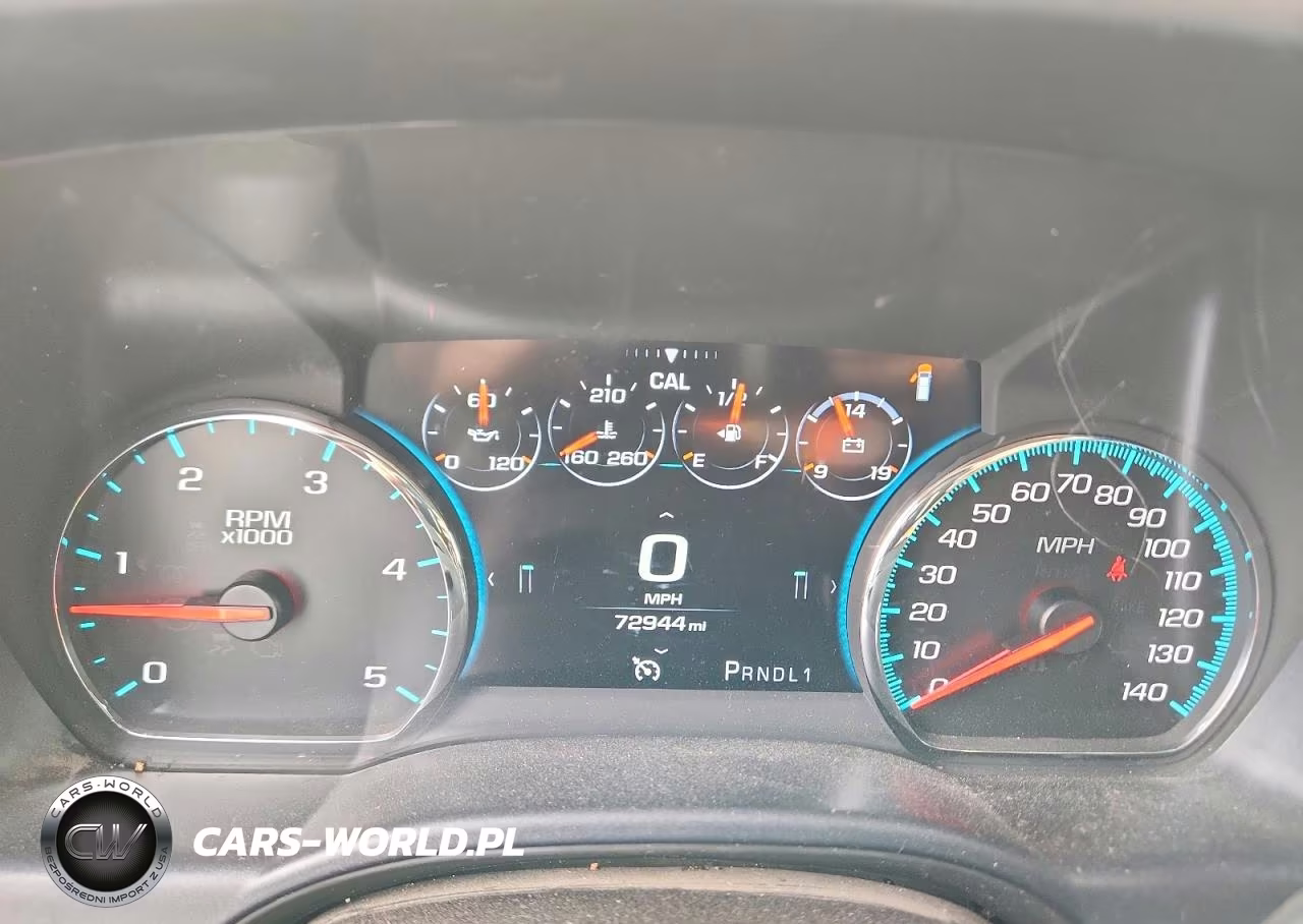 2018 GMC Sierra K3500 Denali VIN:1GT42YEY1JF103788 - 9