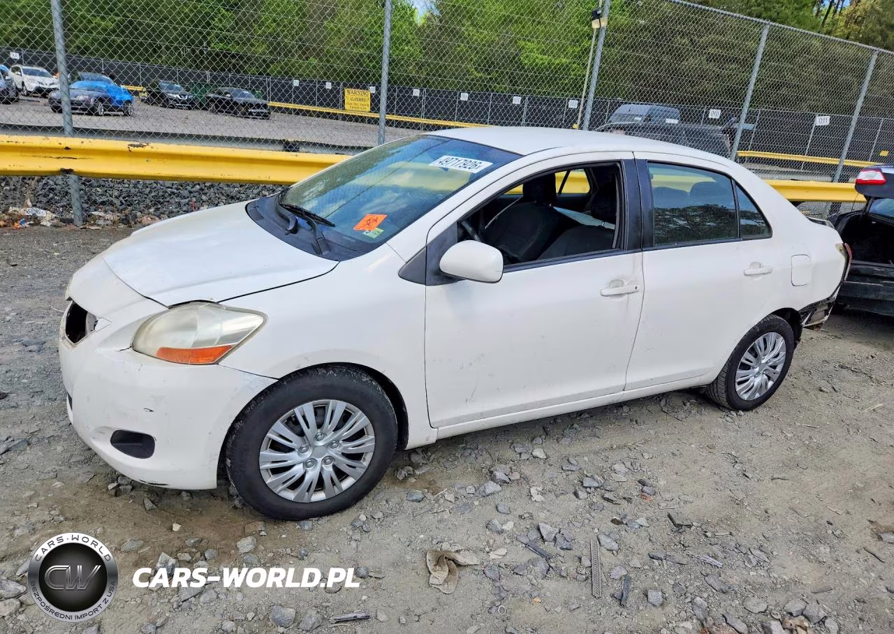 2010 Toyota Yaris Base