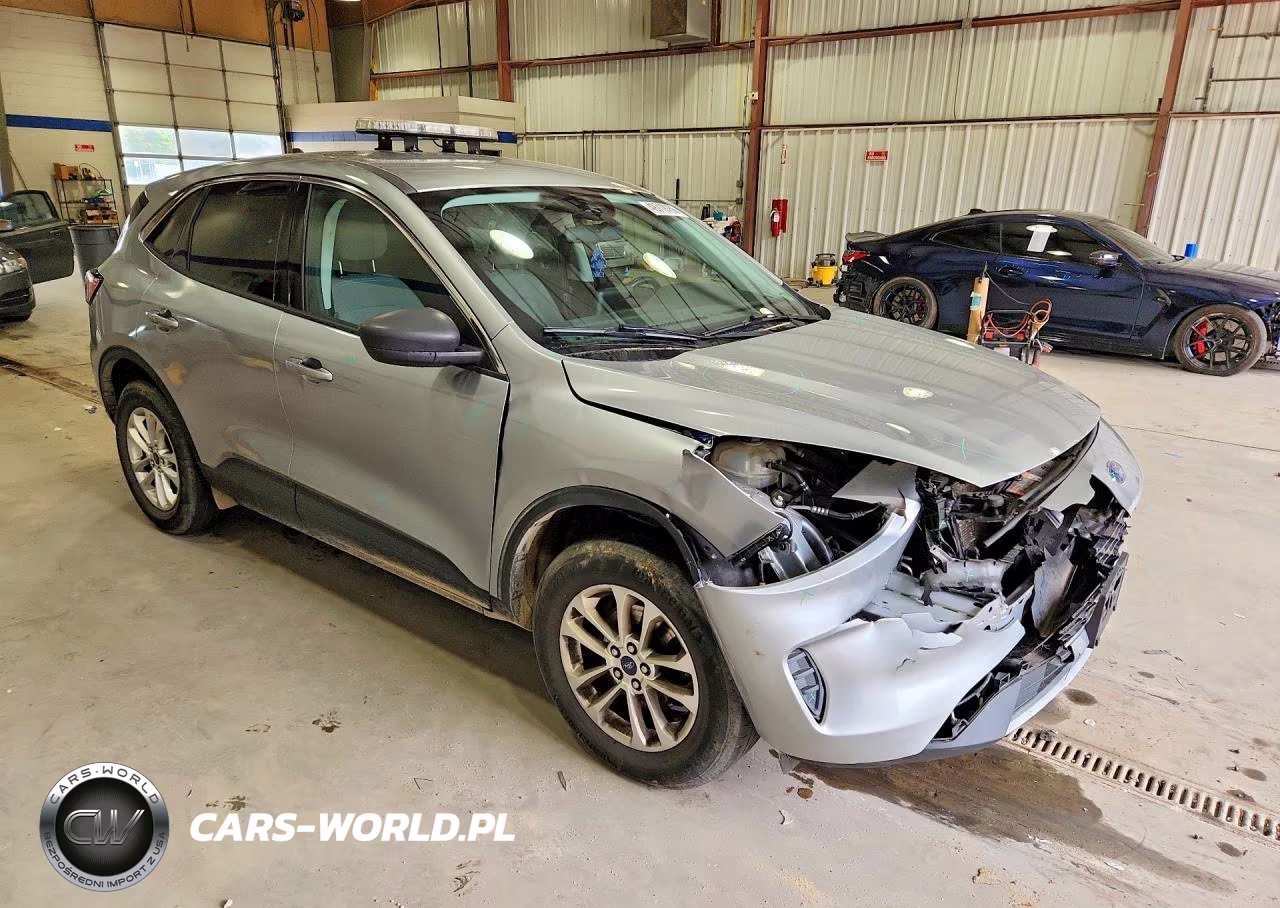2022 Ford Escape Se VIN:1FMCU9G61NUB58312 - 4