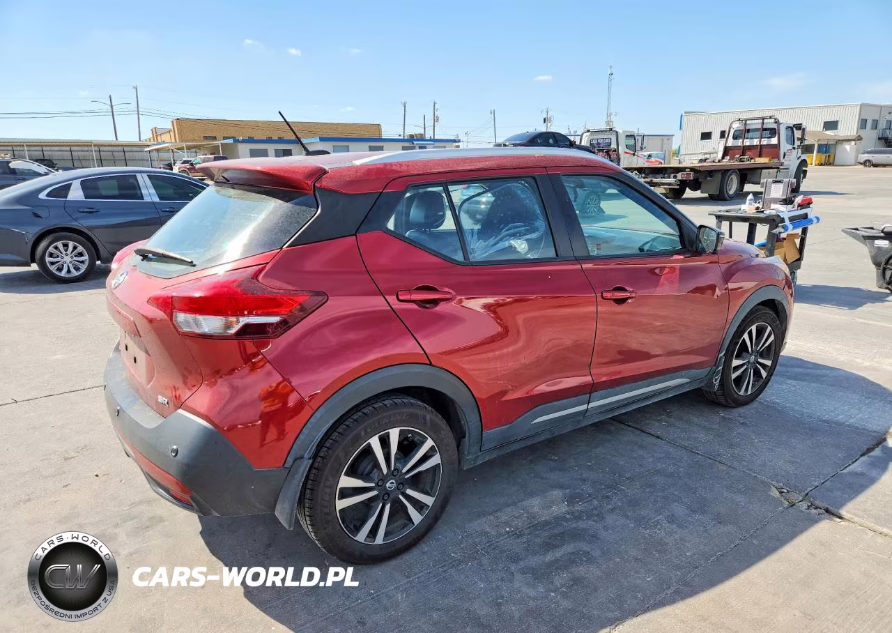 2020 Nissan Kicks Sr VIN:3N1CP5DV3LL561783 - 3