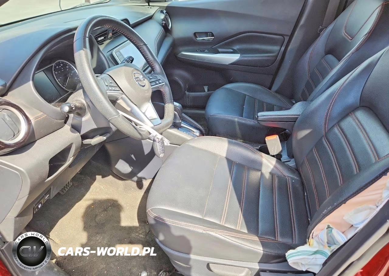 2020 Nissan Kicks Sr VIN:3N1CP5DV3LL561783 - 7
