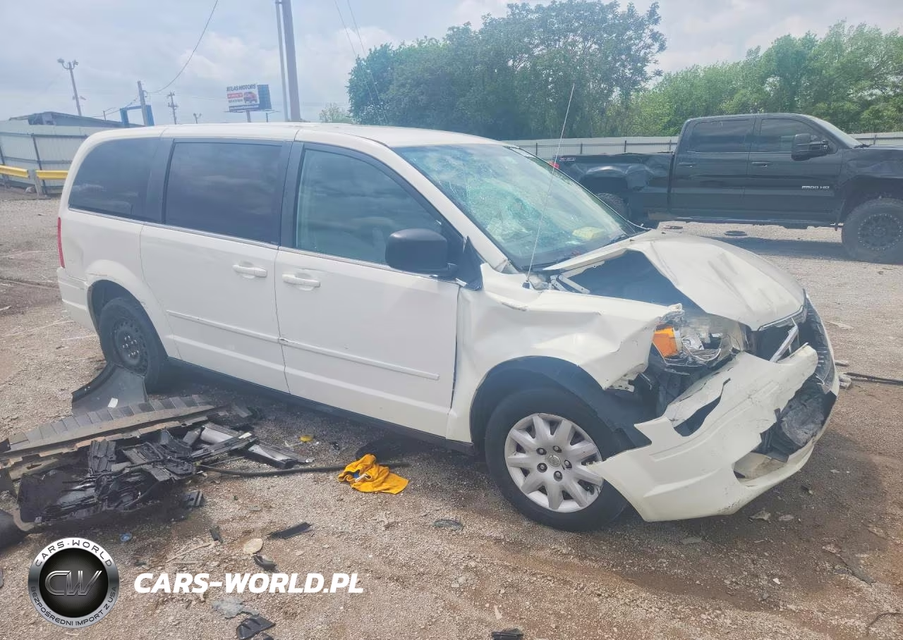 2009 Chrysler Town & Country Lx VIN:2A8HR44E89R637459 - 4