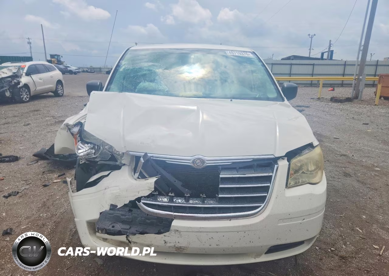 2009 Chrysler Town & Country Lx VIN:2A8HR44E89R637459 - 5