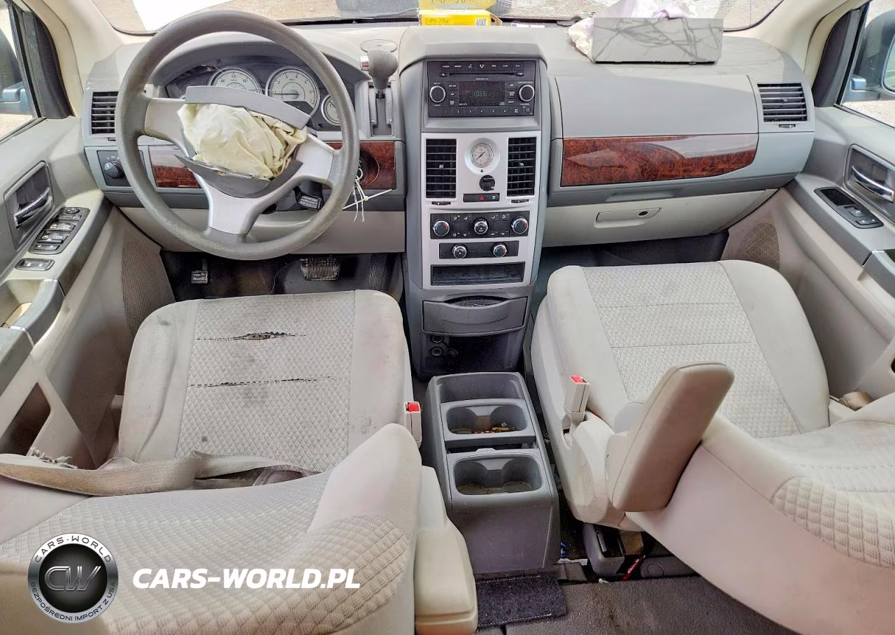 2009 Chrysler Town & Country Lx VIN:2A8HR44E89R637459 - 8