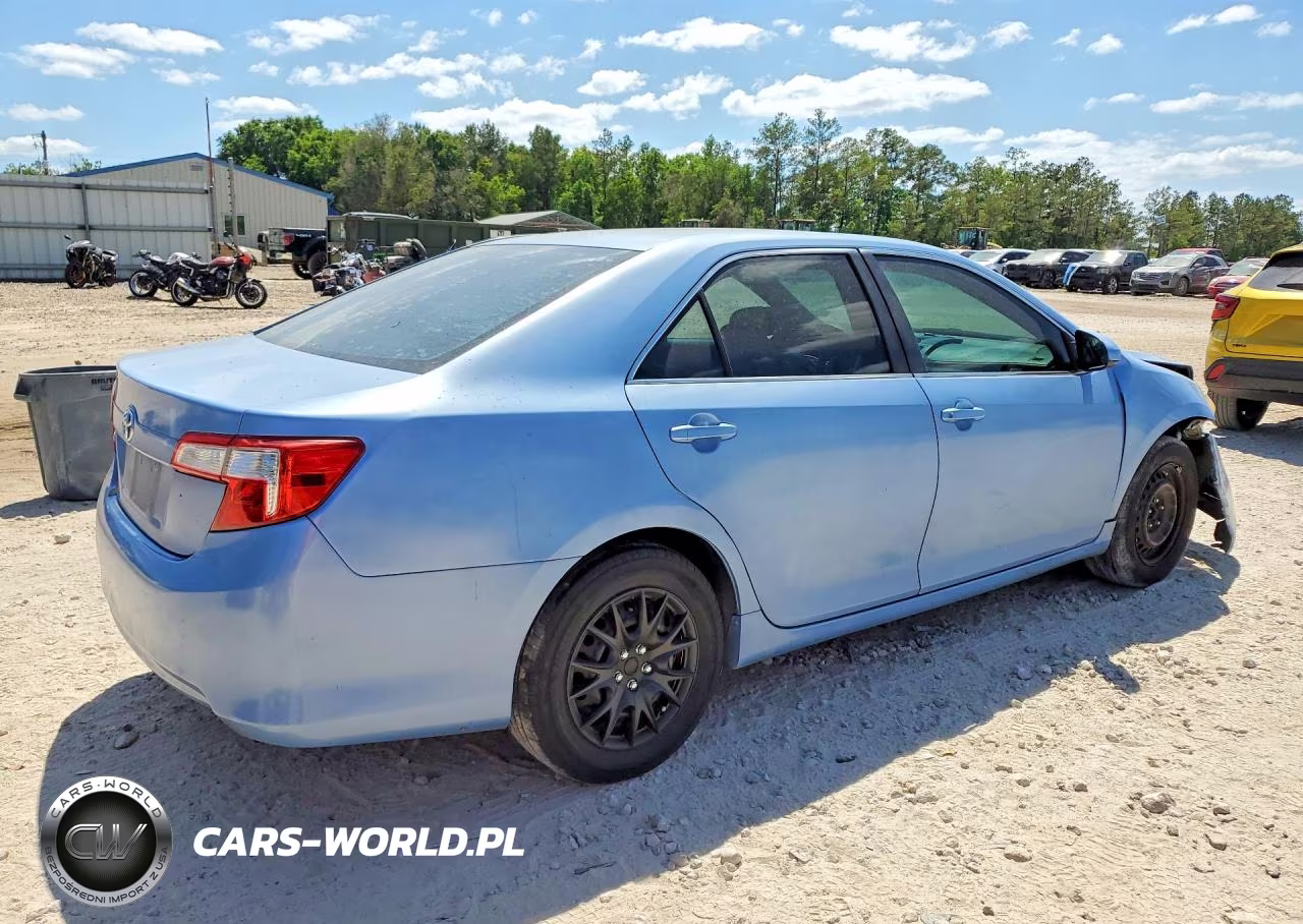 2012 Toyota Camry L VIN:4T1BF1FK3CU515010 - 3