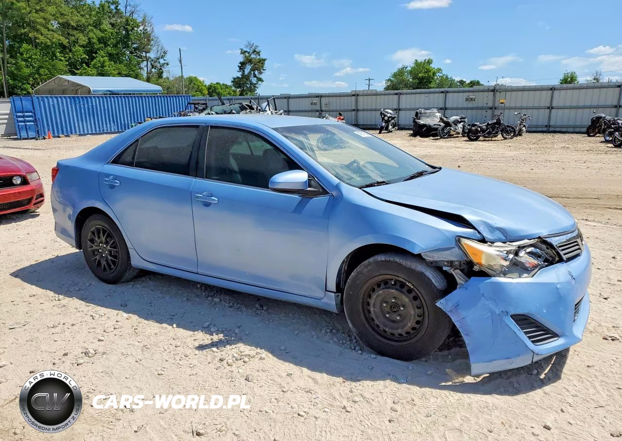 2012 Toyota Camry L VIN:4T1BF1FK3CU515010 - 4