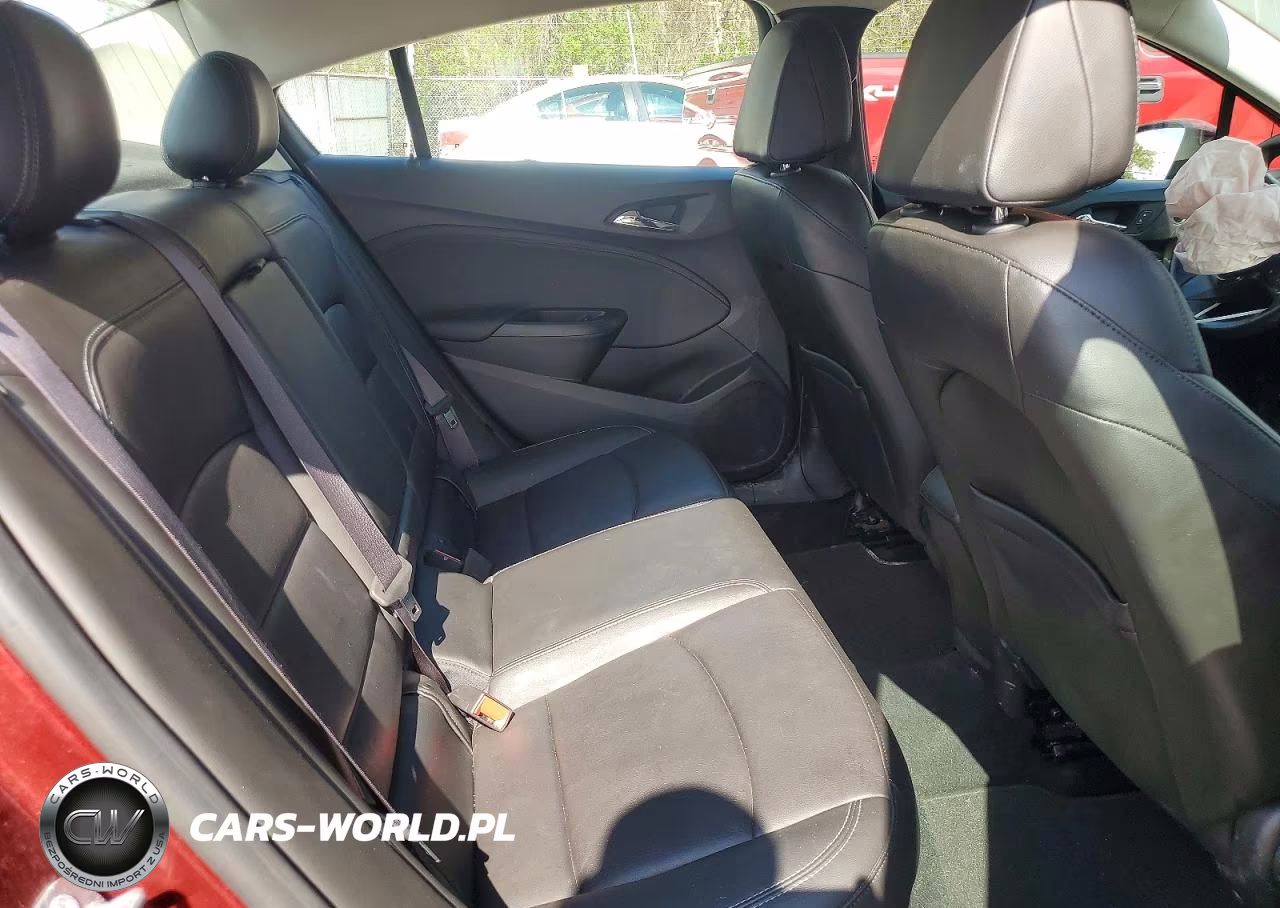 2016 Chevrolet Cruze Premier VIN:1G1BG5SM6G7311427 - 10